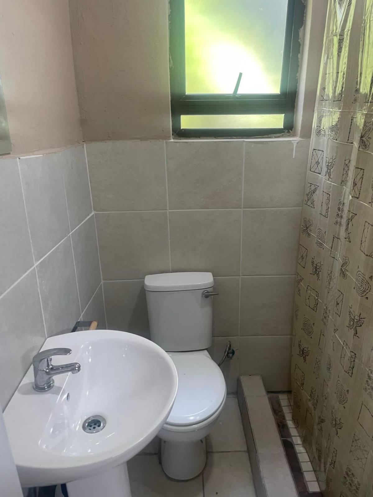 Super Classic Guest House Pretoria-Noord Dış mekan fotoğraf